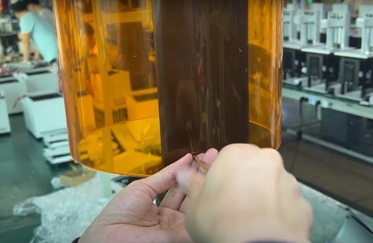 D158 Removal of Protective Cover