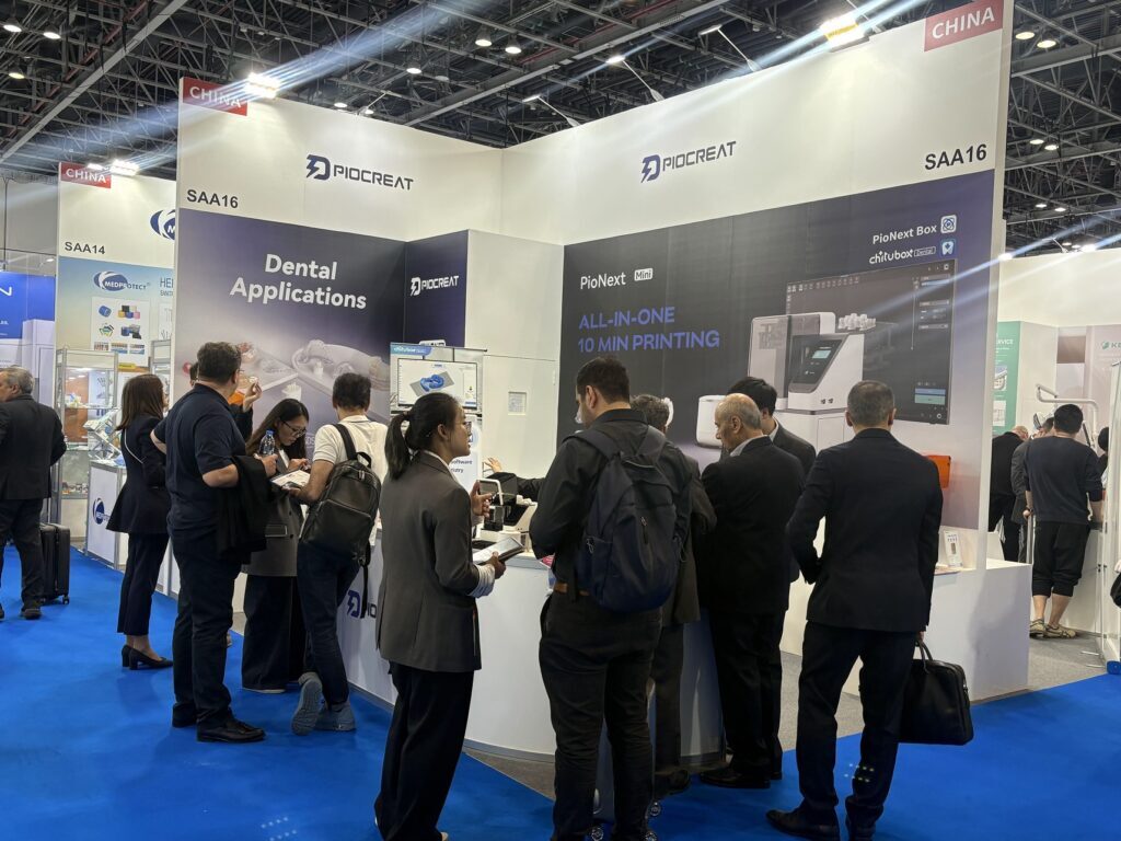 PioCreat booth
